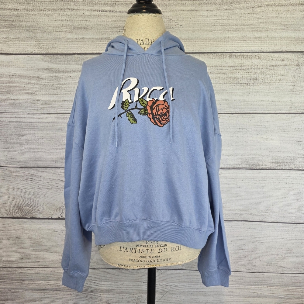 RVCA Kick Back Crop Light Blue Cropped Hoodie with Floral Graphic